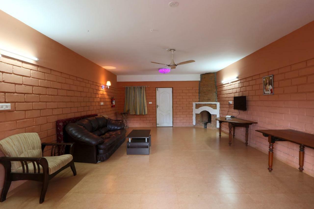 Rustling River Resort Ooty Exterior foto